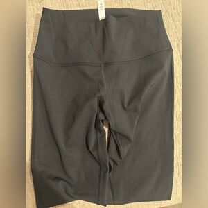 Lululemon leggings short length never used